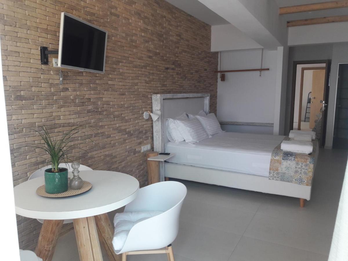 Notus Suites Plakias Bagian luar foto